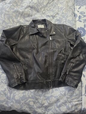 Universal Thread Black Faux Leather Jacket with White Label